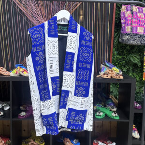 Kimono azul con blanco