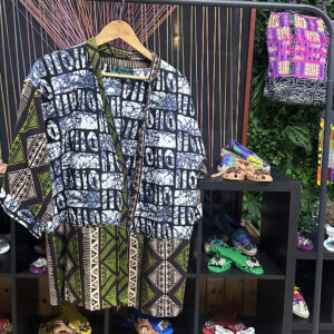 Kimono con diseño blanco y verde